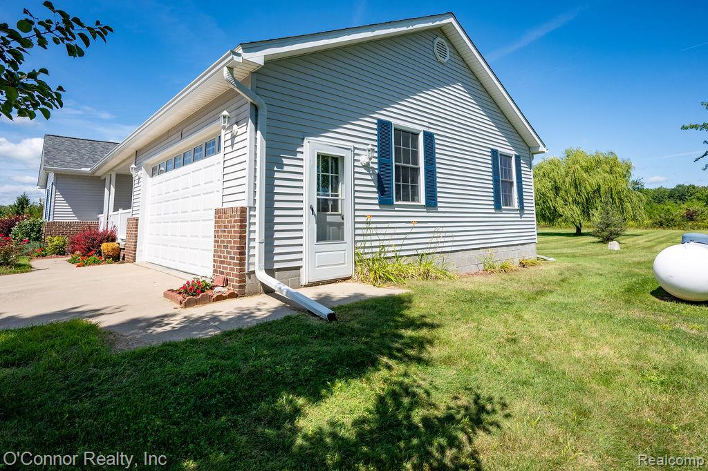 8552 Rynn Road Avoca, MI 48006 - Photo 34 of 35