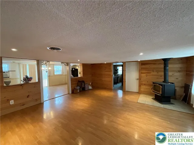 $106,000 | 841 Toll Road, Effort, PA 18330