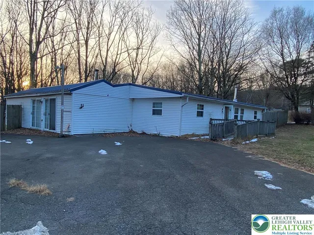 $106,000 | 841 Toll Road, Effort, PA 18330