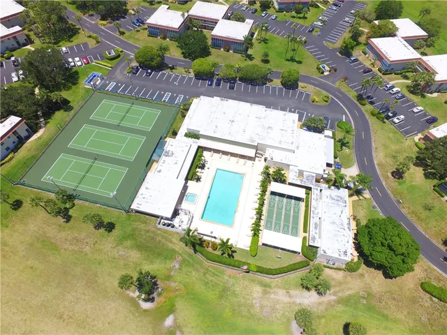 a view of a tennis court