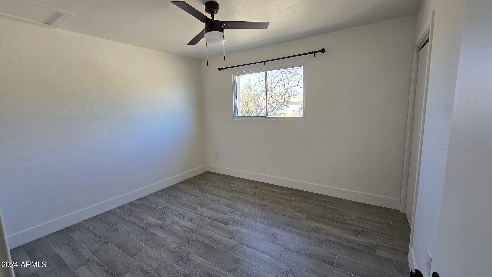 1047 West Elna Rae Street Tempe, AZ 85281 - Photo 13 of 24 b19d101f-42f4-4fac-b9ef-ef7cd390ceef