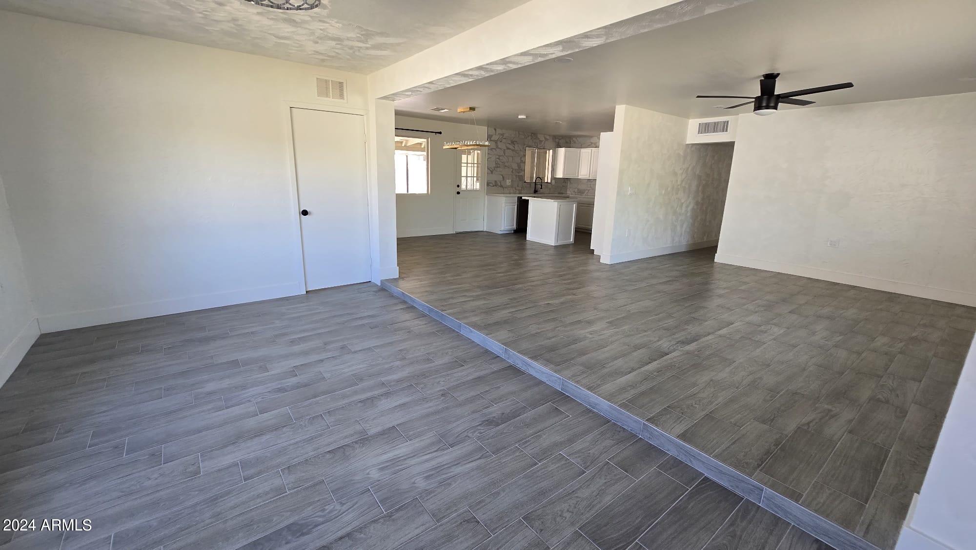 1047 West Elna Rae Street Tempe, AZ 85281 - Photo 10 of 24 05d19f8d-4449-49a7-9987-9942225a5c57