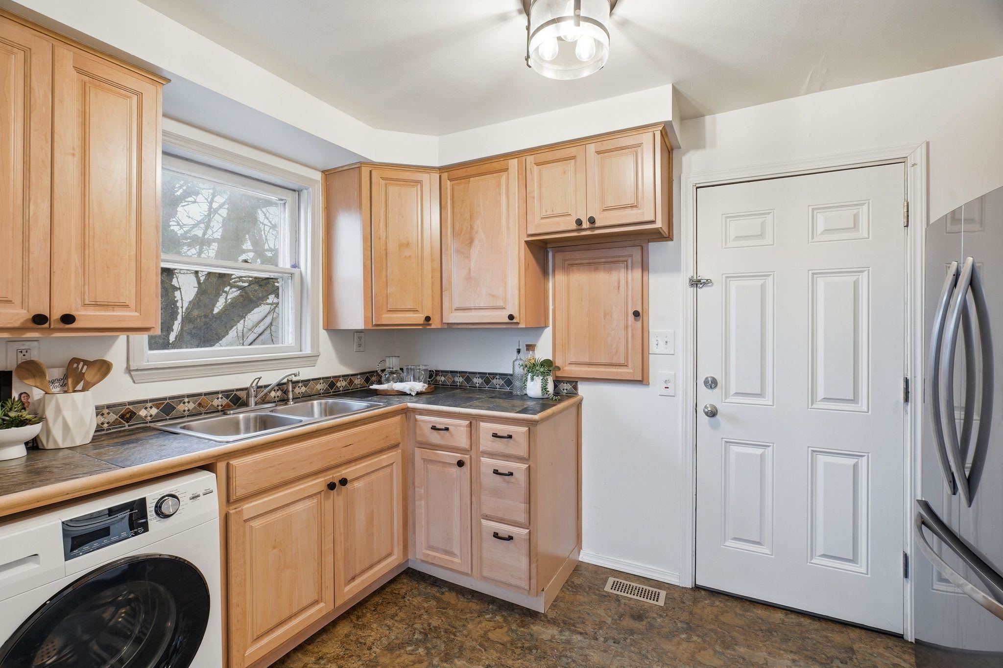 1602 East Central Avenue Spokane, WA 99208 - Photo 8 of 30