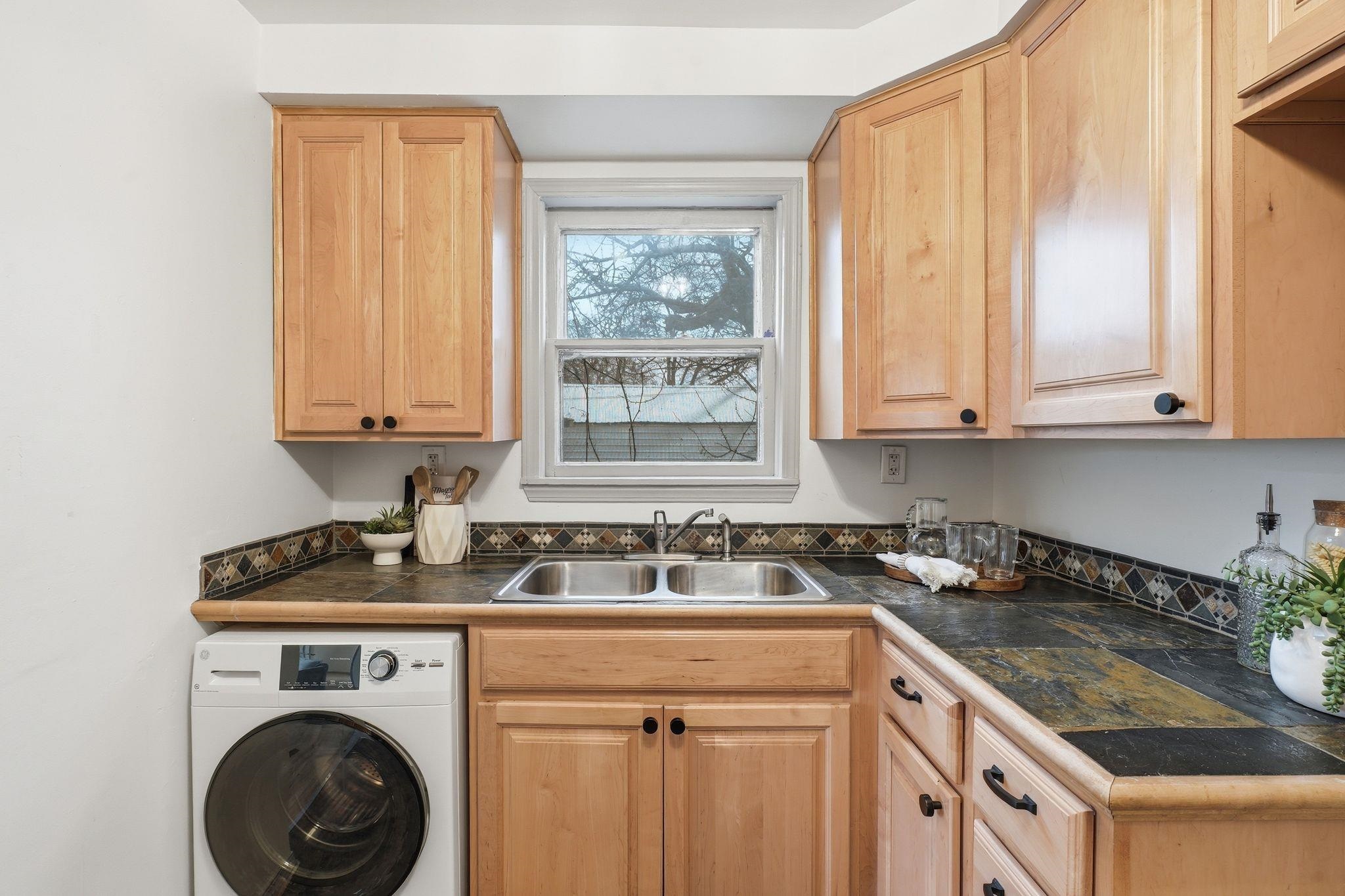 1602 East Central Avenue Spokane, WA 99208 - Photo 10 of 30