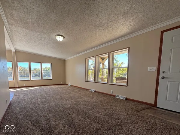 $204,900 | 1457 Spirea Court, North Vernon, IN 47265