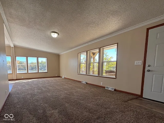 $204,900 | 1457 Spirea Court, North Vernon, IN 47265