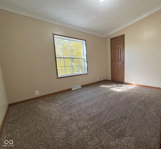 $204,900 | 1457 Spirea Court, North Vernon, IN 47265