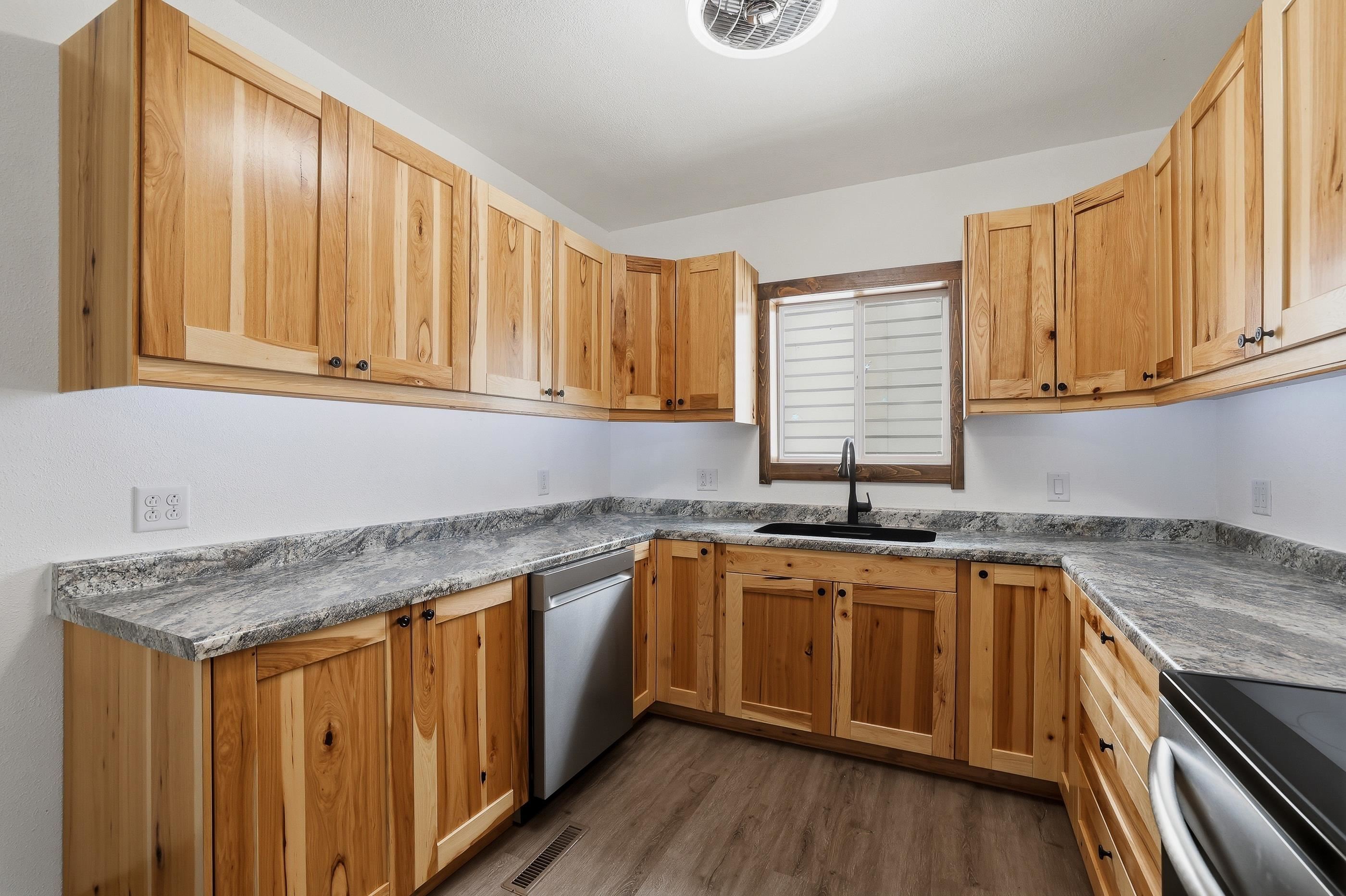 310 North Maple Avenue Marshfield, WI 54449 - Photo 10 of 45