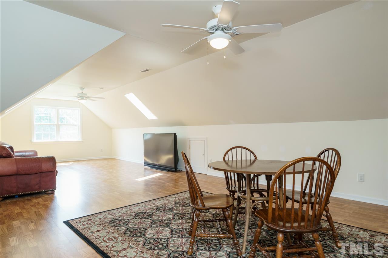 1028 Grissom Farm Road Garner, NC 27529 - Photo 17 of 25 Gallery Image 17