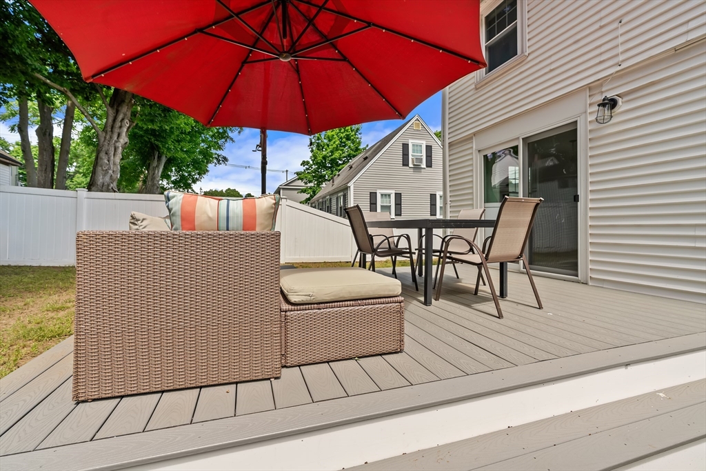 9 Chapman Road Wakefield, MA 01880 - Photo 23 of 34