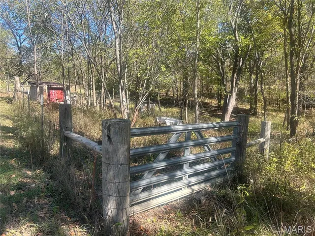 $72,900 | 5546 Dry Branch Road, St. Clair, MO 63077