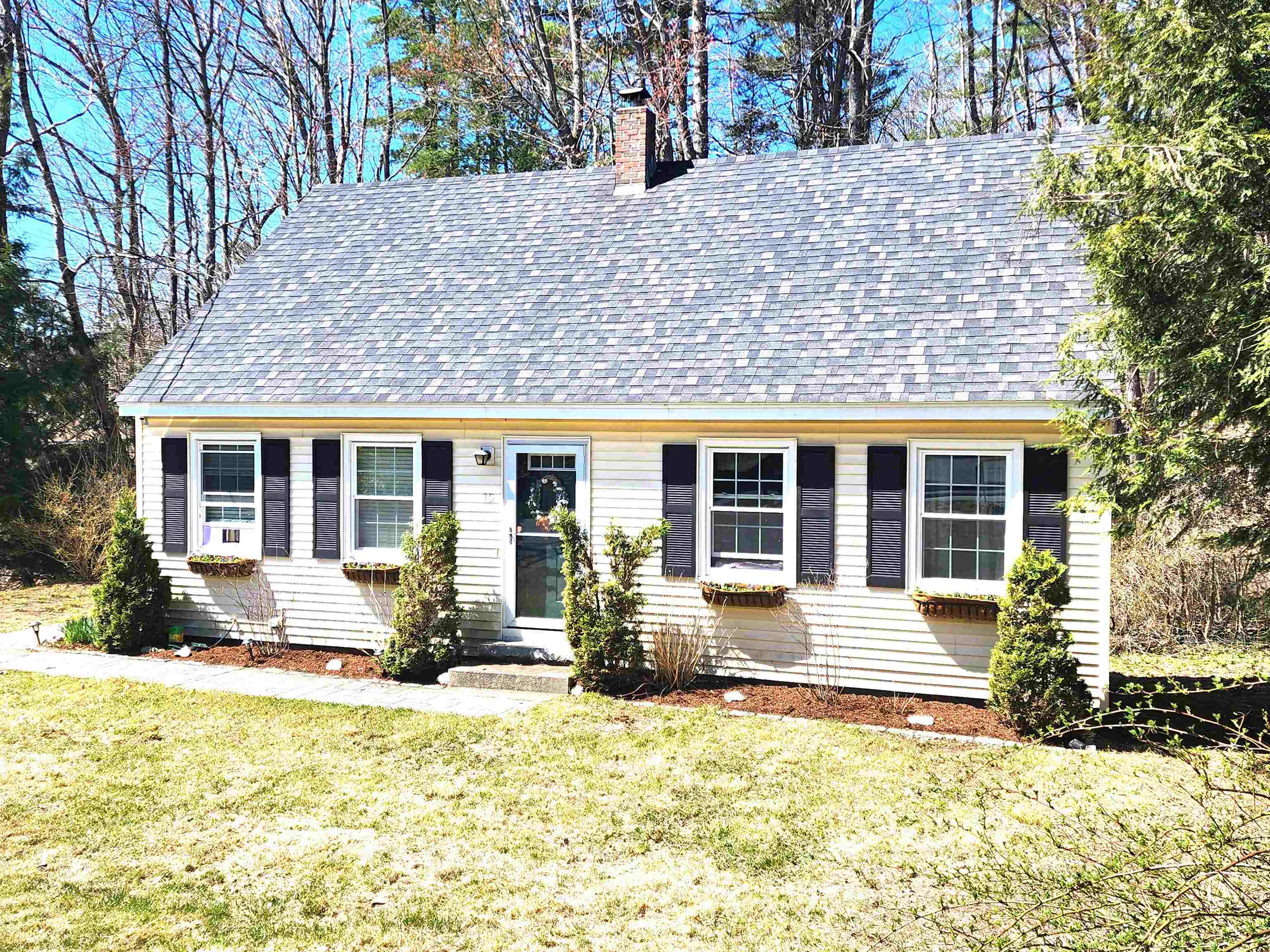 19 Wolf Road Lebanon, NH 03766 - Photo 13 of 29