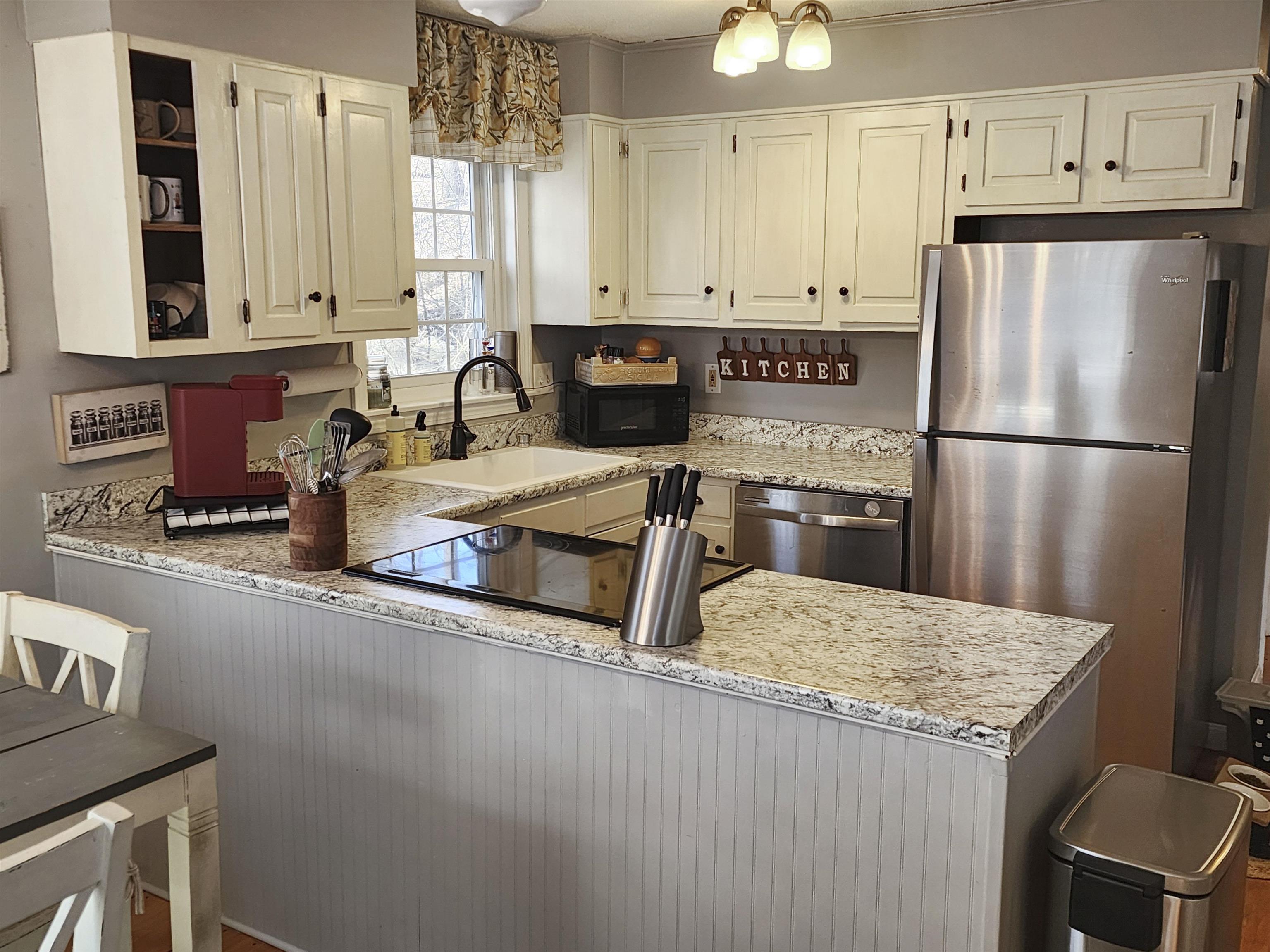 19 Wolf Road Lebanon, NH 03766 - Photo 24 of 29