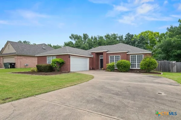 $269,900 | 3513 Oakview Drive, Temple, TX 76502