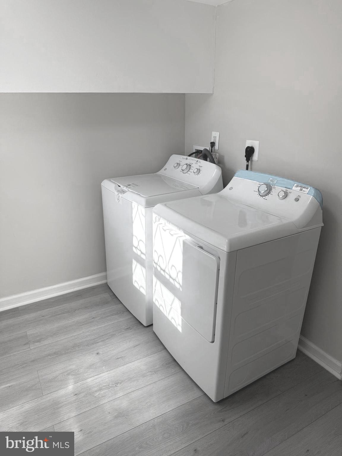 815 East Cold Spring Lane Baltimore, MD 21212 - Photo 40 of 43 a utility room with dryer and washer