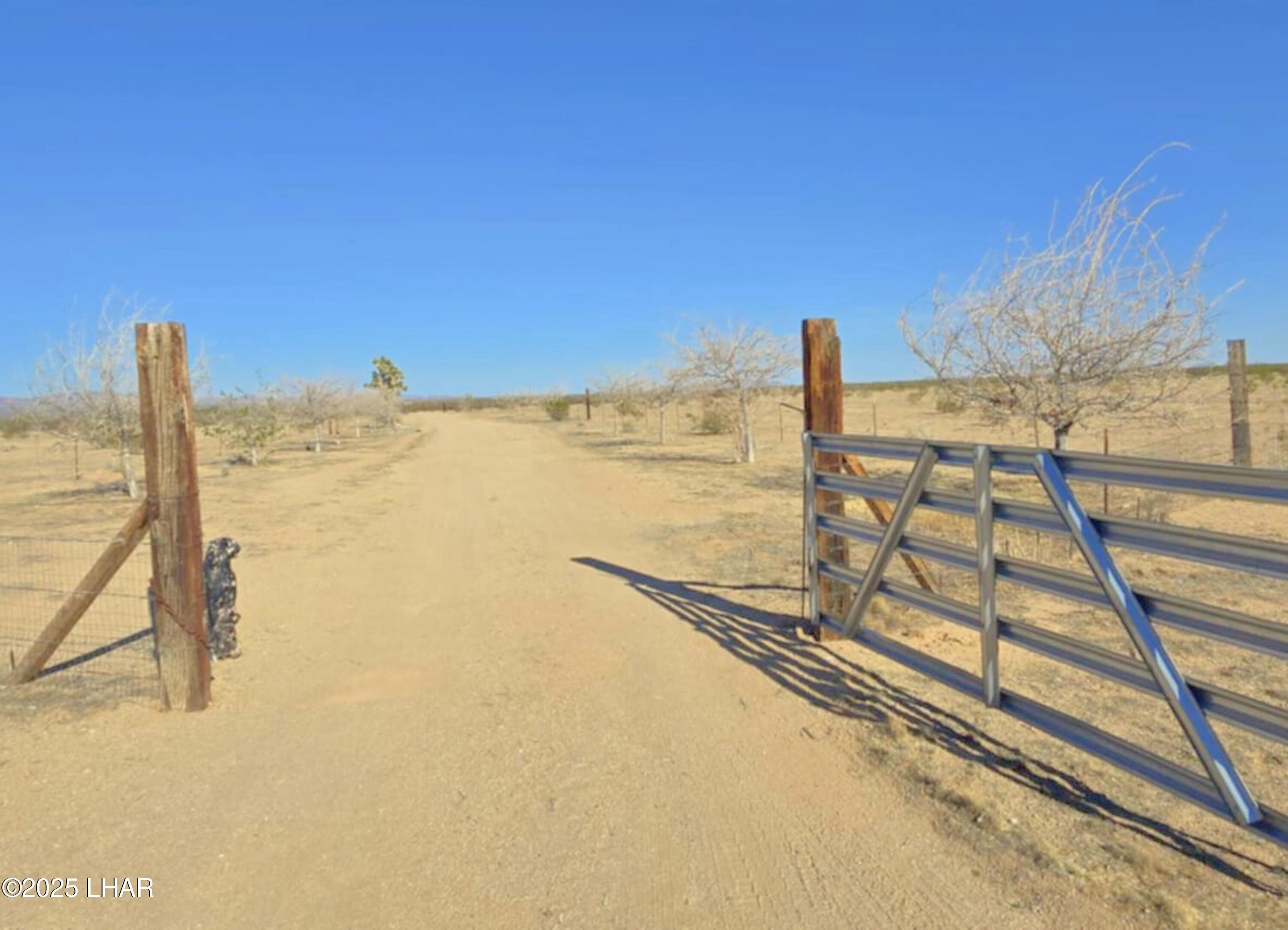 19905 South Wild Bill Road Yucca, AZ 86438 - Photo 4 of 46 Gated 40 Acres
