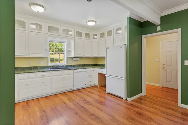 $709,900 | 621 Burns Mill Road, West Union, SC 29696