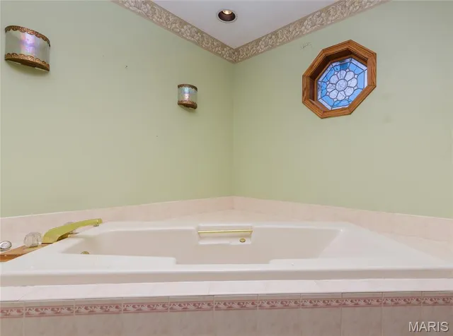 $600,000 | 2677 Eisenbath Road, O'Fallon, MO 63366