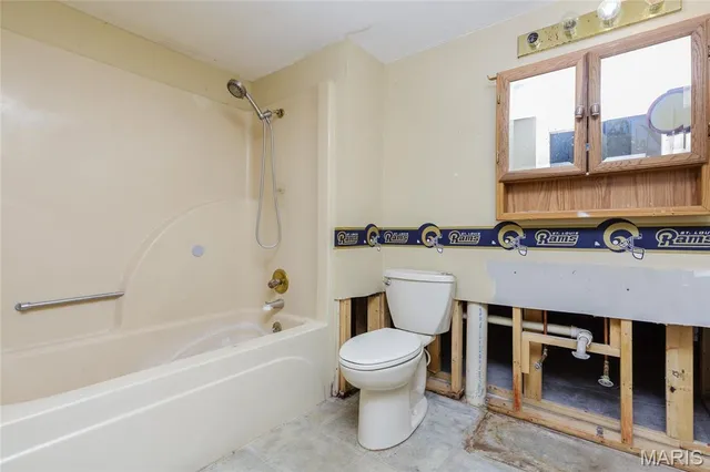 $600,000 | 2677 Eisenbath Road, O'Fallon, MO 63366