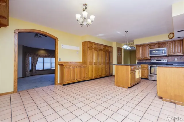 $600,000 | 2677 Eisenbath Road, O'Fallon, MO 63366