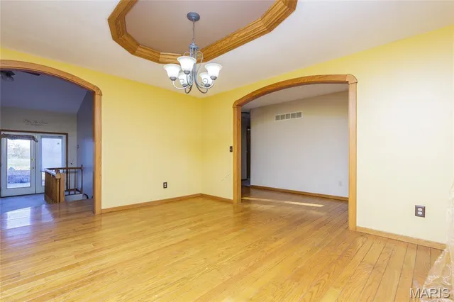 $600,000 | 2677 Eisenbath Road, O'Fallon, MO 63366