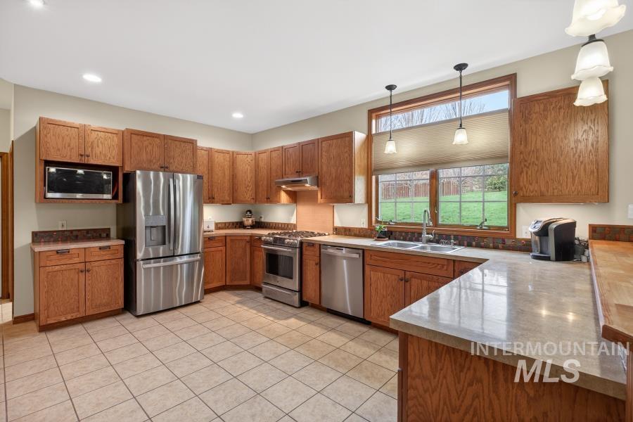 1933 Fletcher Place Moscow, ID 83843 - Photo 13 of 44