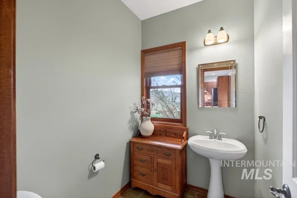 $648,000 | 1933 Fletcher Place, Moscow, ID 83843