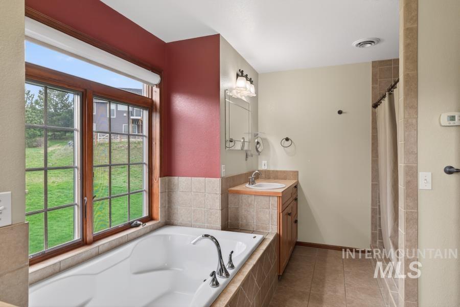 1933 Fletcher Place Moscow, ID 83843 - Photo 33 of 44