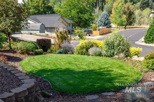 $648,000 | 1933 Fletcher Place, Moscow, ID 83843