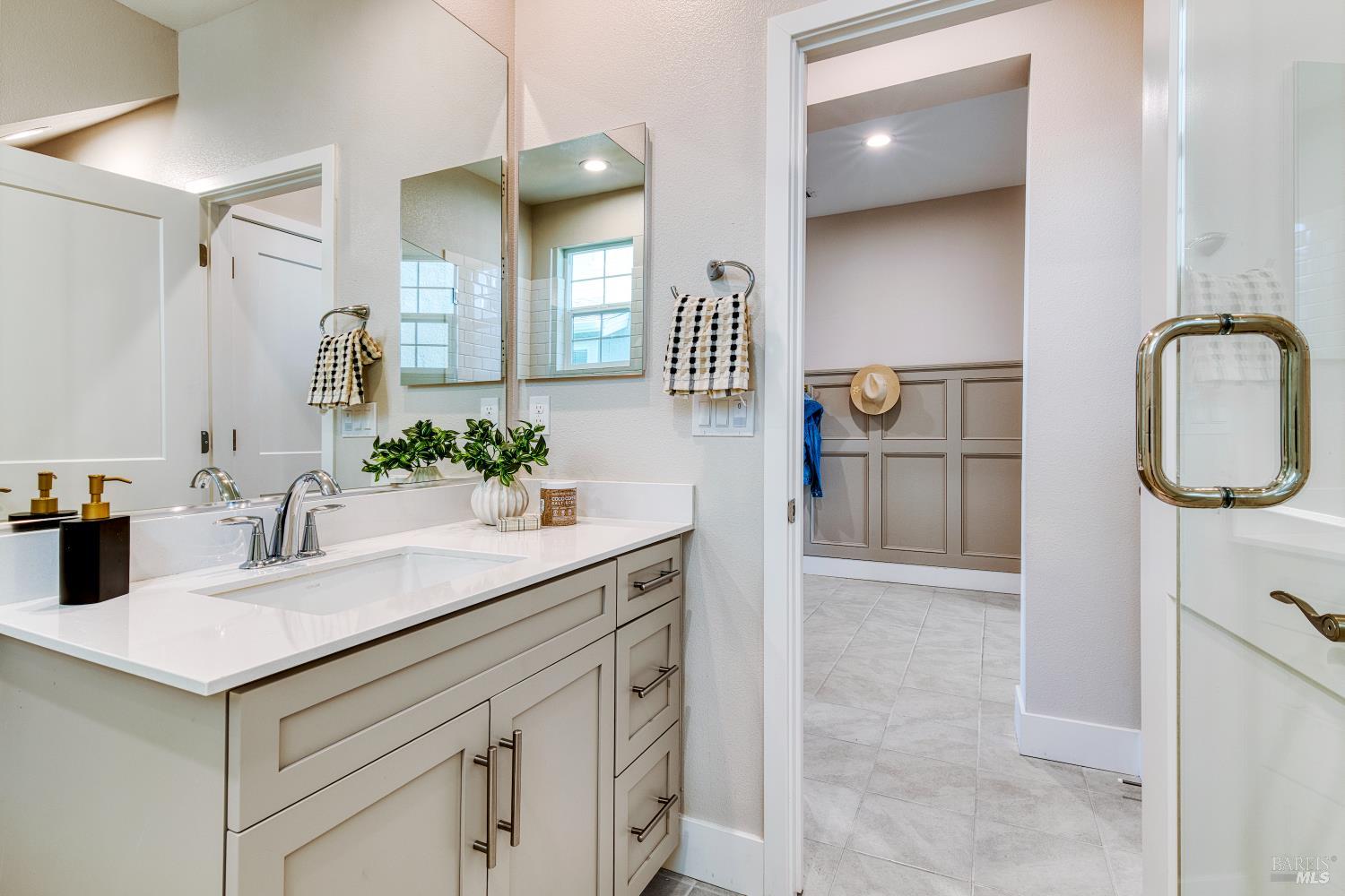 2733 Amora Circle Santa Rosa, CA 95407 - Photo 16 of 37