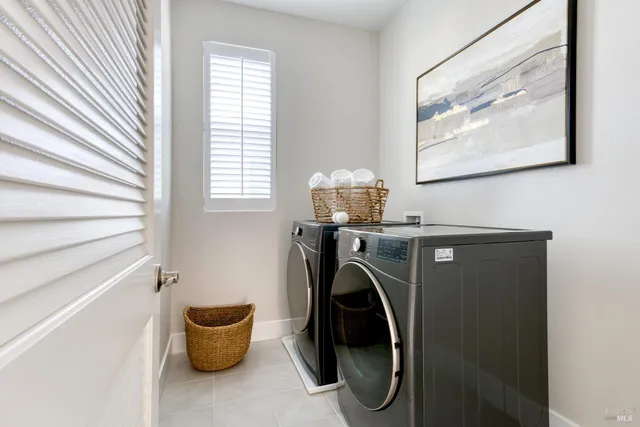 $890,000 | 2733 Amora Circle, Santa Rosa, CA 95407