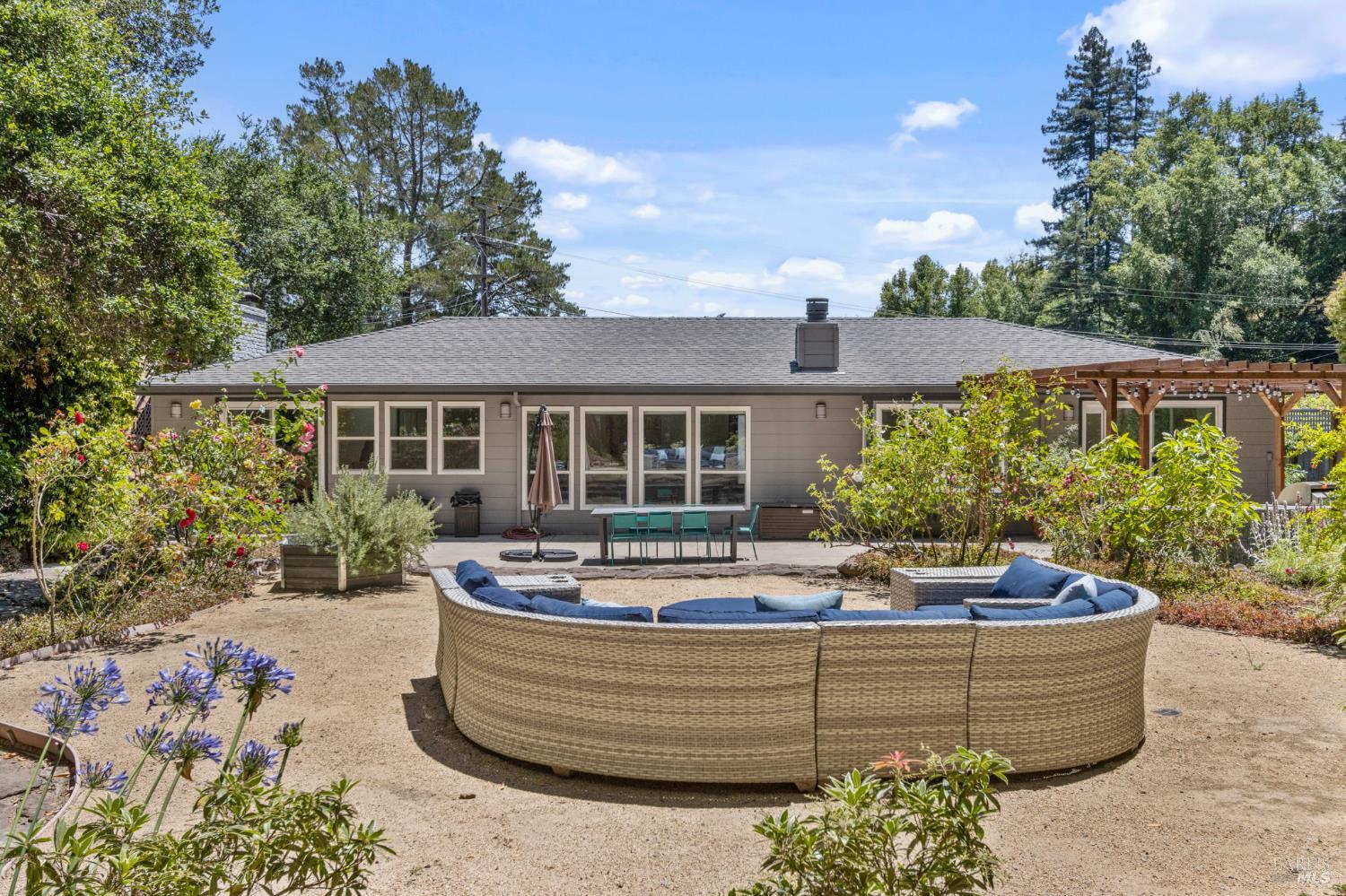 71 Convent Court San Rafael, CA 94901 - Photo 25 of 37