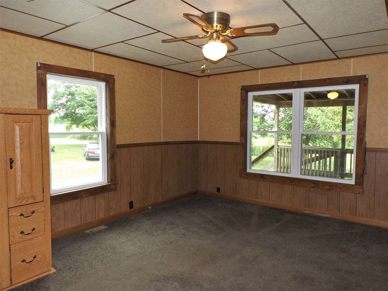 9929 Johnson Road Fort Wayne, IN 46818 - Photo 19 of 33