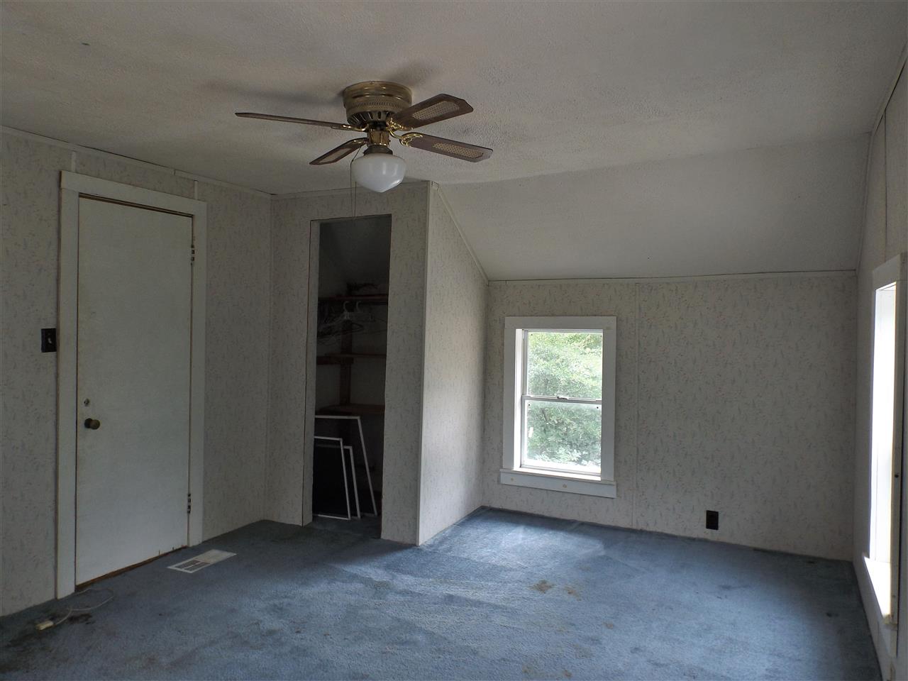 9929 Johnson Road Fort Wayne, IN 46818 - Photo 25 of 33