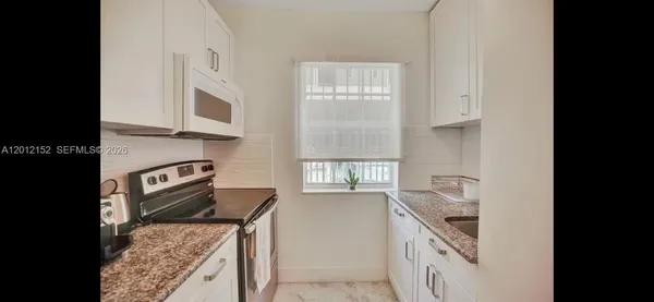 $2,300 | 174 Northeast 47th Street, Unit 102, Miami, FL 33137
