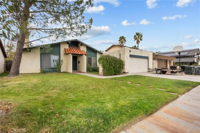 $750,000 | 26815 Lugar De Oro Drive, Valencia, CA 91354