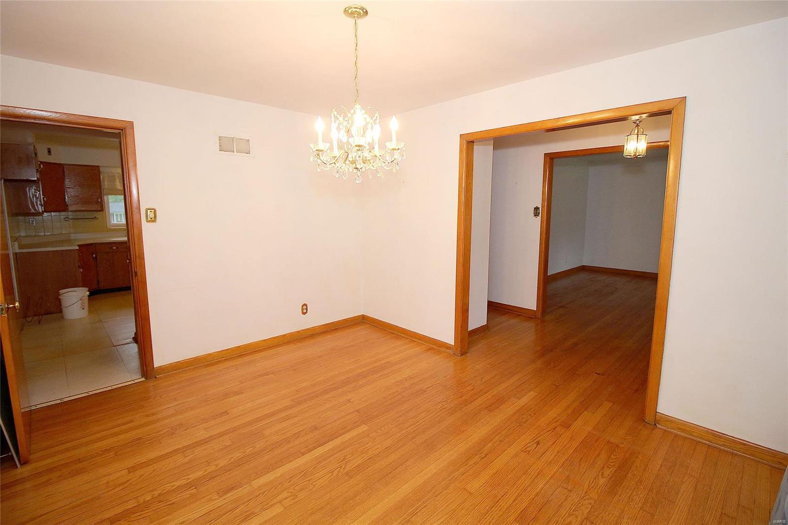 9950 Sappington Road St. Louis, MO 63128 - Photo 7 of 36 Gallery Image 7