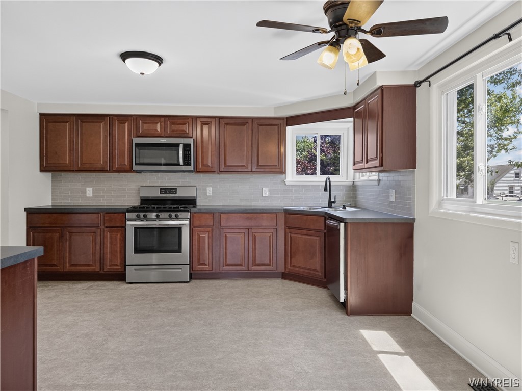 831 Beach Road Cheektowaga, NY 14225 - Photo 21 of 46