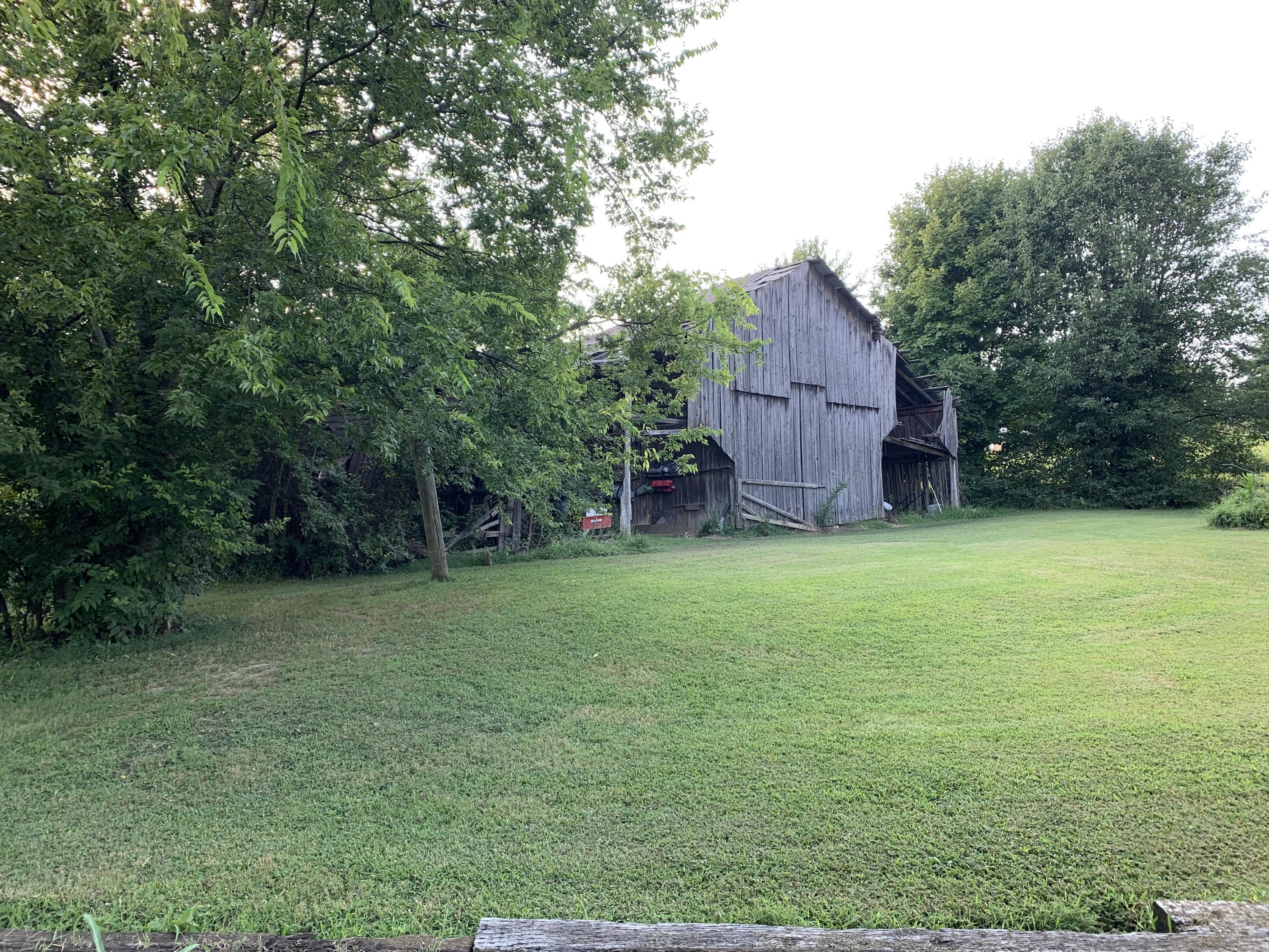 8784 Watt Cemetery Road Loudon, TN 37774 - Photo 2 of 17 barn