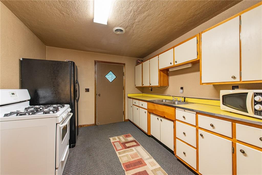 430 Jack Road Vandergrift, PA 15690 - Photo 24 of 25