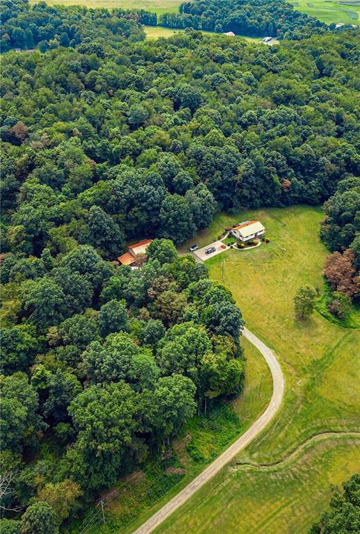 430 Jack Road Vandergrift, PA 15690 - Photo 3 of 25