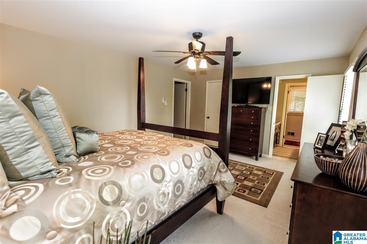 111 Shades Crest Road Birmingham, AL 35226 - Photo 19 of 35