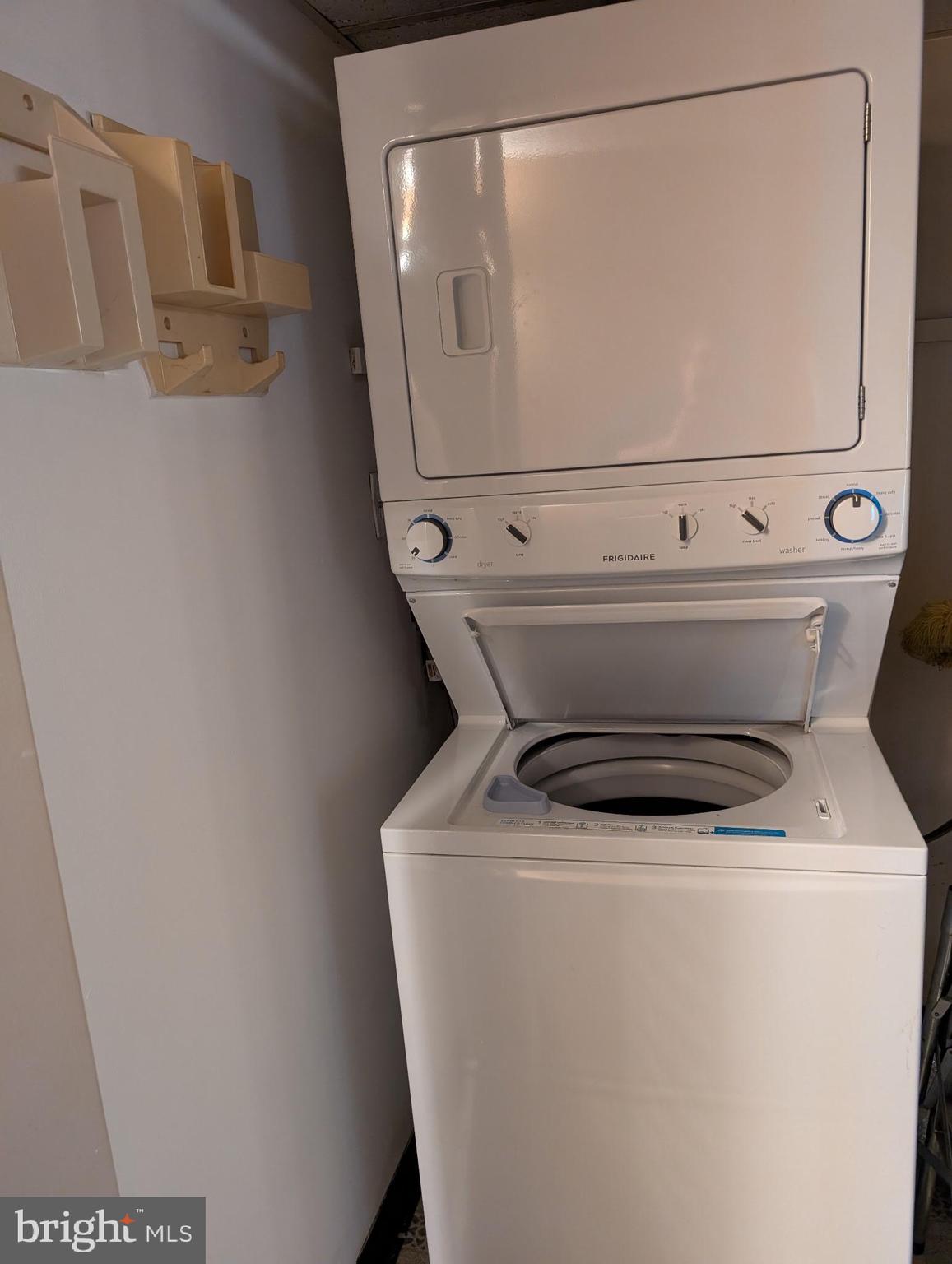 280 Bridgewater Road, Unit D1 Brookhaven, PA 19015 - Photo 7 of 15 a close up view of washer and dryer
