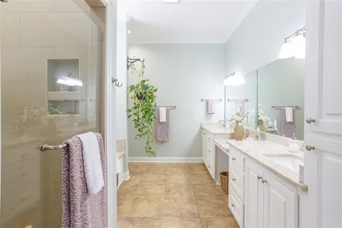 $475,000 | 936 Chartres Drive, Lake Charles, LA 70605
