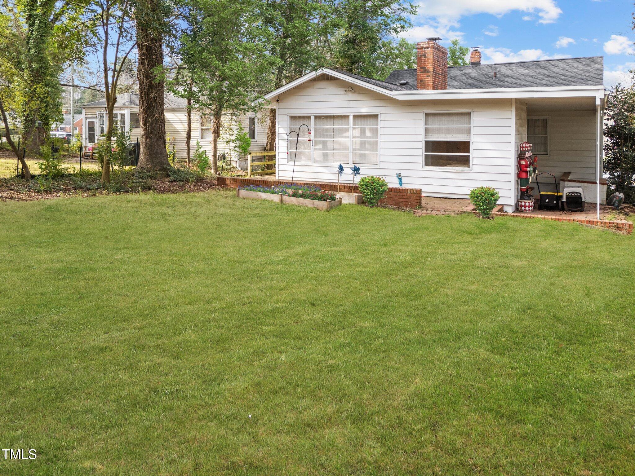2836 Oberlin Road Raleigh, NC 27608 - Photo 25 of 29 13-web-or-mls-DJI_20250313105926_0774_D_