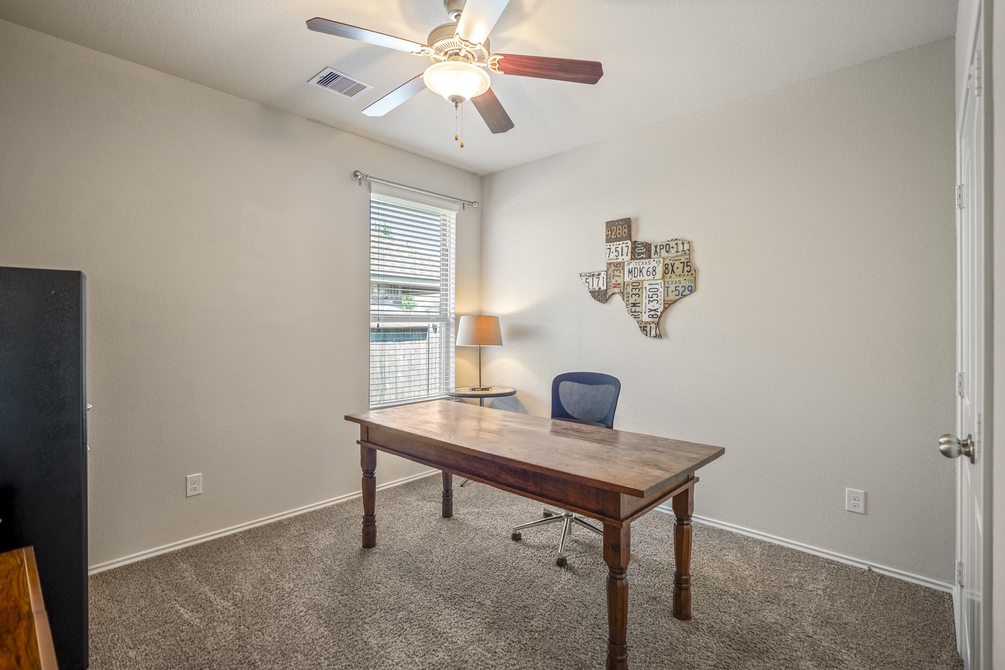 5522 Glenfield Spring Lane Spring, TX 77389 - Photo 26 of 46 One of three secondary bedrooms.
