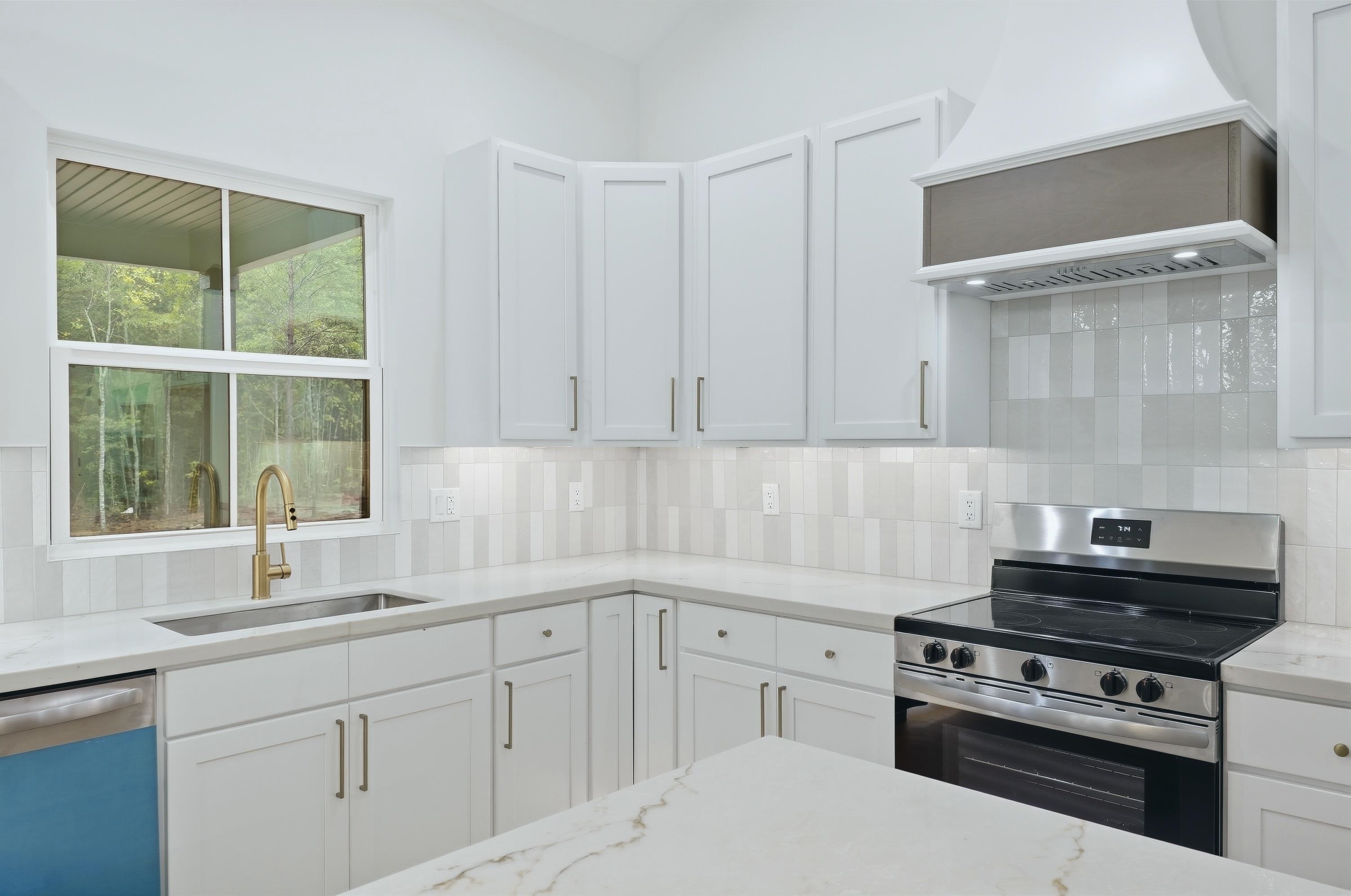 8628 Parris Bridge Road Chesnee, SC 29323 - Photo 11 of 34 Gallery Image 11