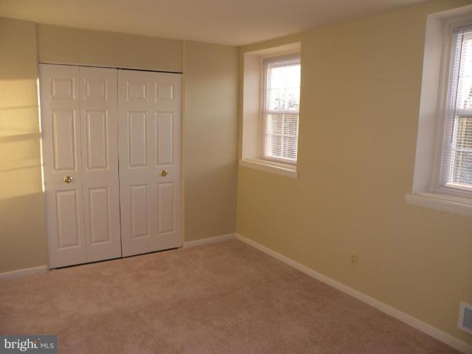 5206 Darien Road Baltimore, MD 21206 - Photo 8 of 13 Bedroom #2