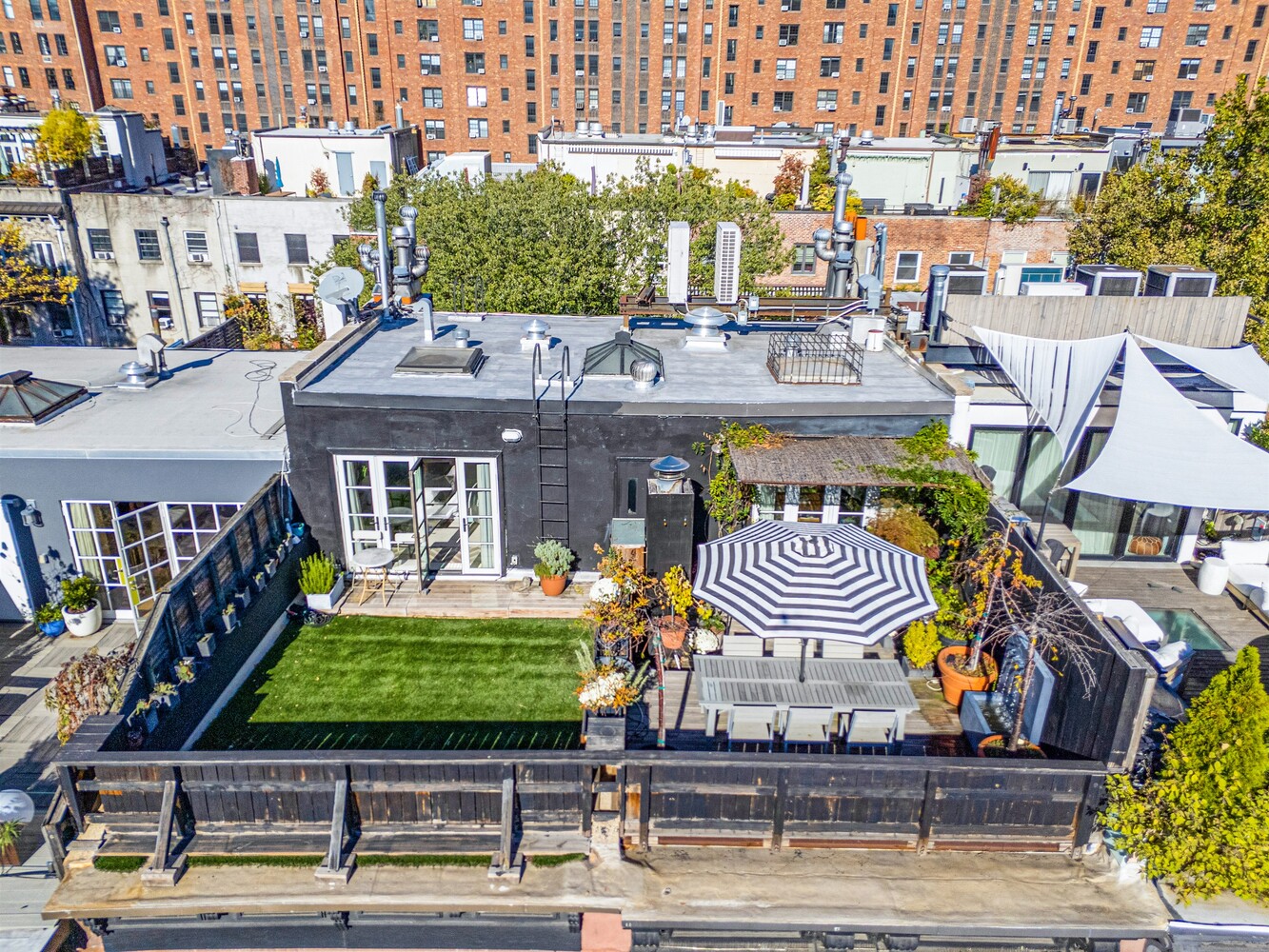 457 West 22nd Street, Unit EF Manhattan, NY 10011 - Photo 33 of 47