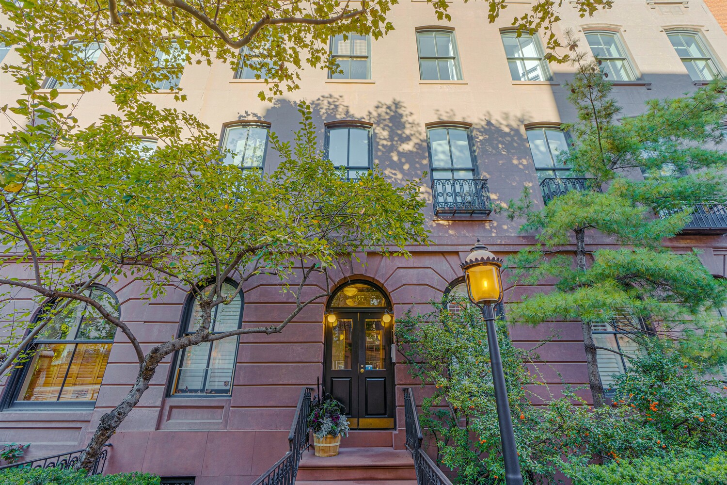 457 West 22nd Street, Unit EF Manhattan, NY 10011 - Photo 44 of 47